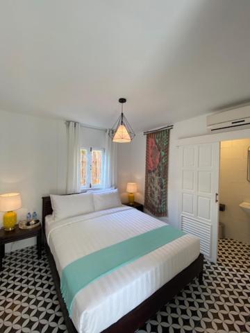 Fides Boutique Hotel Luang Prabang Bagian luar foto